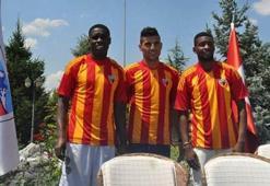 Kayserispor'da üç imza