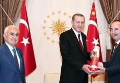İş bulamadı çiçekçi oldu; Parayı bol bulunca ezdi!