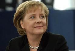 O isimden Merkel hakkında şok iddia!