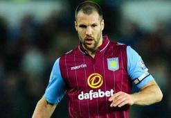Ron Vlaar 4 ay yok