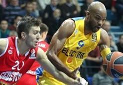 Tyus ve Diebler Anadolu Efes'te!