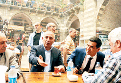 ‘Yangını söndürmek için buradayız’