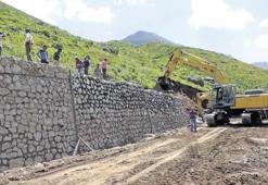 Yeşil Yol’un taş duvarları!