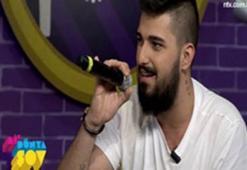 İdo canlı yayında babasının şarkısını söyledi