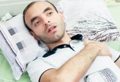 Azeri gazeteci toprağa verildi!