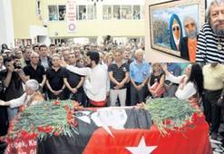 O güzel insan uğurlanıyor!