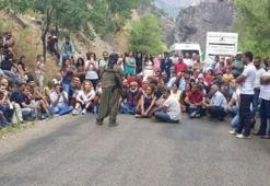 Tunceli'de PKK yol kesti