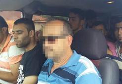 Bir taksiye 11 kişi bindiler!