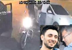 Polis Müdürü motosikletli genci önce tekmelemiş!