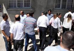 CHP'i heyet Şehit yüzbaşının evine gitti