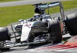 İtalya'da ilk cep Hamilton'ın