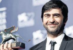 Venedik’te Türk ‘Abluka’sına ödül