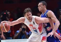 İlk finalist İspanya