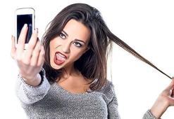 Selfie çekmek köpek balığından daha tehlikeli