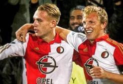 Feyenoord Kuyt ile turladı!
