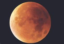 Kanlı ay tutulması felaket habercisi mi?