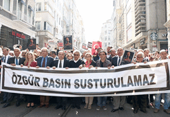 Basın özgürlüğü için yürüdüler