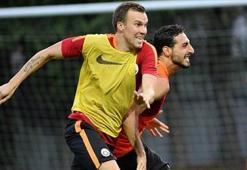 Grosskreutz sahaya çıkıyor