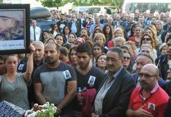 Boğazı kesilerek öldürülen Dilay son yolculuğuna uğurlandı