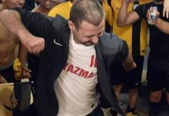 Nejat İşler'in galibiyet sevinci