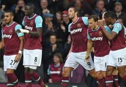 West Ham, Chelsea'yi de yendi