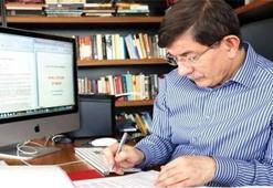 MHP, Davutoğlu için 1 yıl hapis cezası talep etti