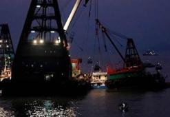 Hong Kong'da feribot kazası: 124 yaralı