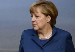 Merkel'den flaş Türkiye açıklaması