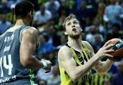 Şampiyondan büyük F.Bahçe var