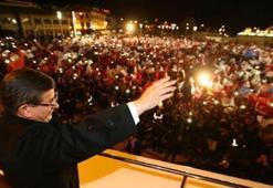 Davutoğlu'ndan 'balkon' konuşması