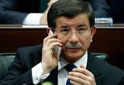 Davutoğlu'ndan baş döndüren telefon trafiği