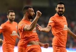 Bir ceza da Başakşehir'den