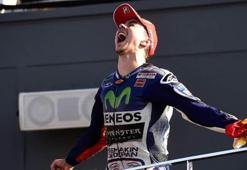 MotoGP’de şampiyon Lorenzo
