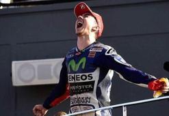 Jorge Lorenzo mutlu sona ulaştı