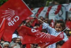 CHP'de olağanüstü kurultay için ilk imzalar atıldı