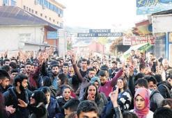 Gözaltındakiler için protesto