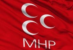 Türkeş'in koltuğuna o oturdu