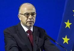 Fransa İçişleri Bakanı: "Terör tehdidi sürüyor"