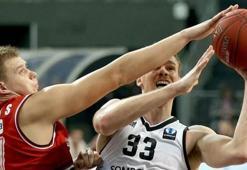 Beşiktaş yenilgiden kurtulamadı!