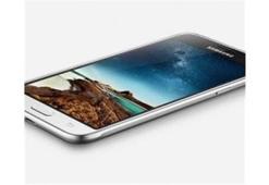Samsung yeni giriş seviyesi akıllı telefon Galaxy J3'ü duyurdu.