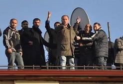Sivas'ta şok eylemi CHP'li vekil önledi!
