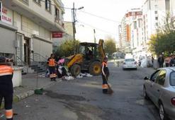 Evden 5 kamyon çöp çıktı