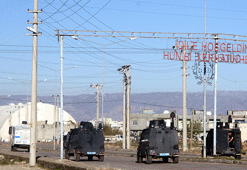 İdil’de yol kapatan YDG-H’li gruba polis müdahalesi
