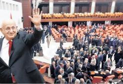 Meclis Başkanı’nı seçti ilk iş yemin krizi