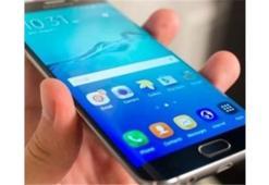 Google, Samsun tarafından geliştirilen TouchWiz arayüzüne el atıyor