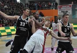 Beşiktaş son saniyede yıkıldı