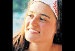 Aslı Nemutlu kusursuz