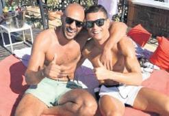 ‘Ronaldo eşcinsel’ iddiası
