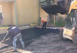 1 günde 865 ton asfalt döküldü!