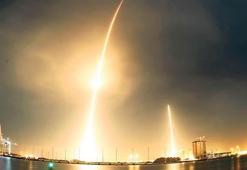 SpaceX kendi inen ilk roket oldu